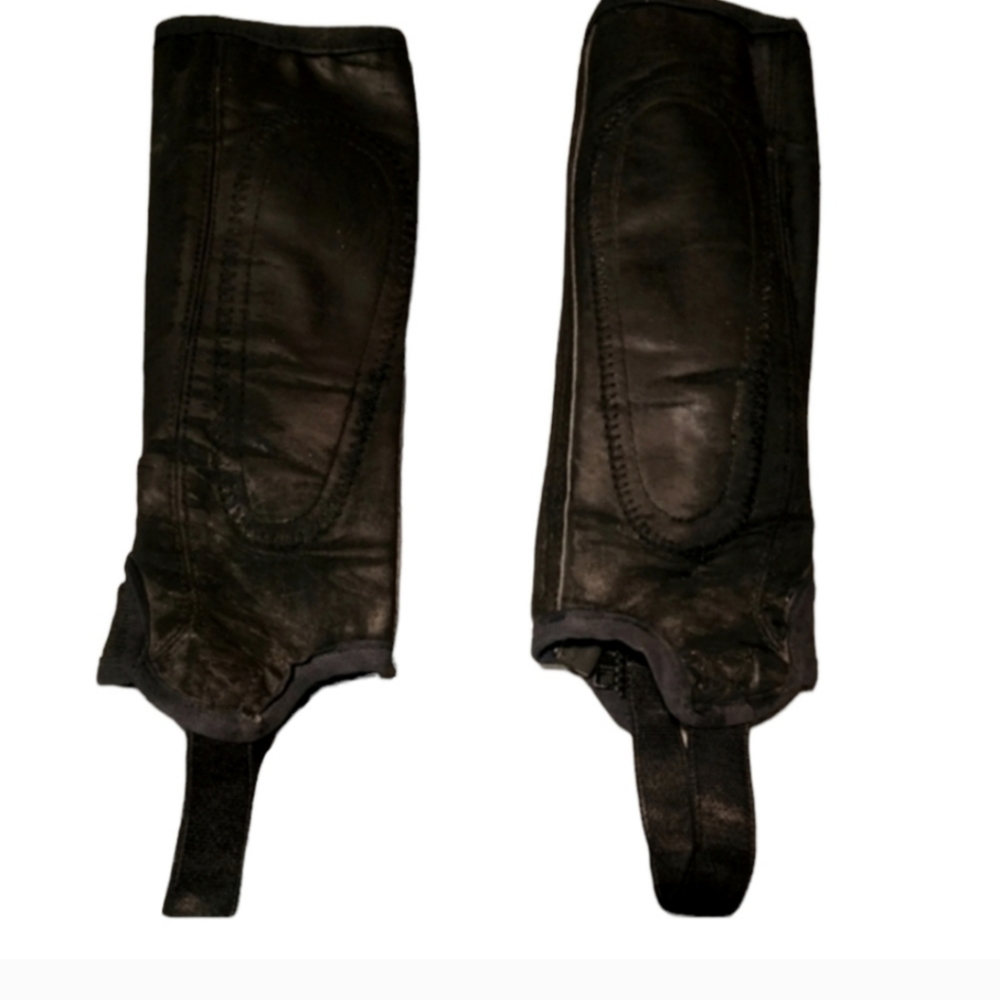 Kids Tuffrider Halfchaps-likely to fit a size 8/10 girls